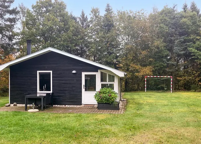 Дом отдыха 3 Bedroom Awesome In Hojslev